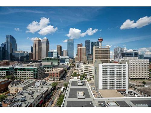 1304-135 13 Avenue Sw, Calgary, AB - Outdoor With View