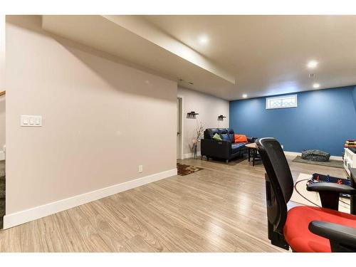 224 Arbour Stone Rise Nw, Calgary, AB - Indoor Photo Showing Other Room