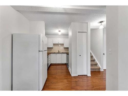 74-5520 1 Avenue Se, Calgary, AB - Indoor