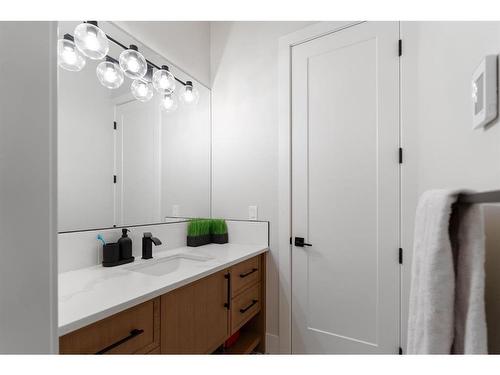 44 Spring Valley Lane Sw, Calgary, AB - Indoor Photo Showing Bathroom
