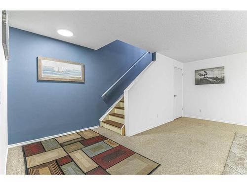 104 Prestwick Avenue Se, Calgary, AB - Indoor Photo Showing Other Room