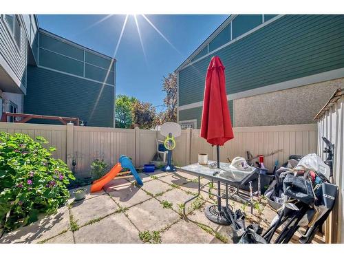 151-405 64 Avenue Ne, Calgary, AB - Outdoor With Exterior