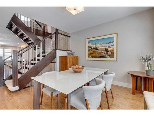917 35 Street Nw, Calgary, AB - Indoor Photo Showing Dining Room