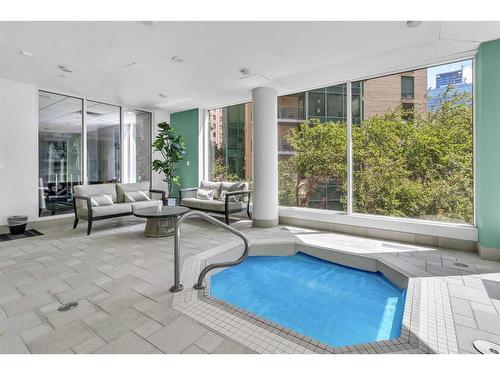 701-837 2 Avenue Sw, Calgary, AB -  Photo Showing Other Room With In Ground Pool