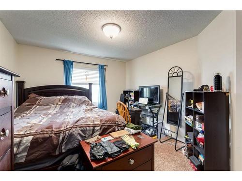 516-55 Arbour Grove Close Nw, Calgary, AB - Indoor Photo Showing Bedroom