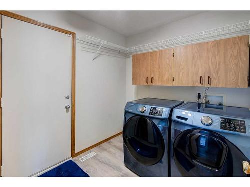 163 Citadel Park Nw, Calgary, AB - Indoor Photo Showing Laundry Room