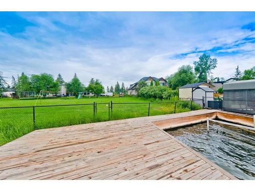 492 West Chestermere Drive, Chestermere, AB 