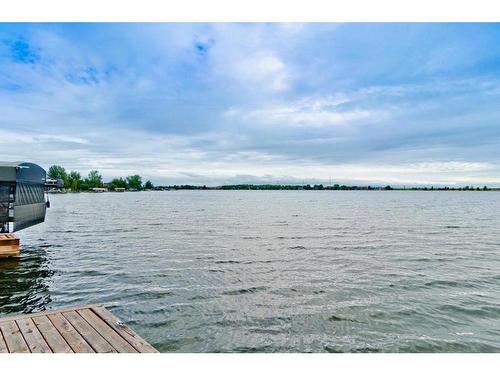 492 West Chestermere Drive, Chestermere, AB 