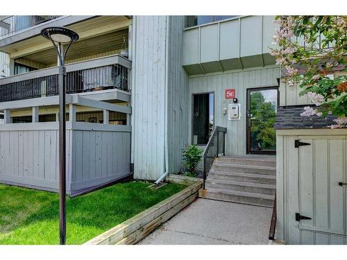 537-10120 Brookpark Boulevard Sw, Calgary, AB - Outdoor With Balcony