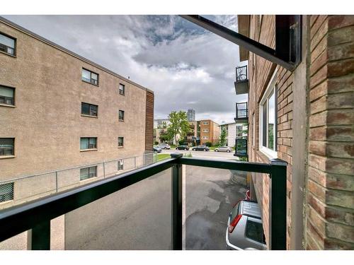 15-1230 Cameron Avenue Sw, Calgary, AB - Outdoor With Balcony With Exterior