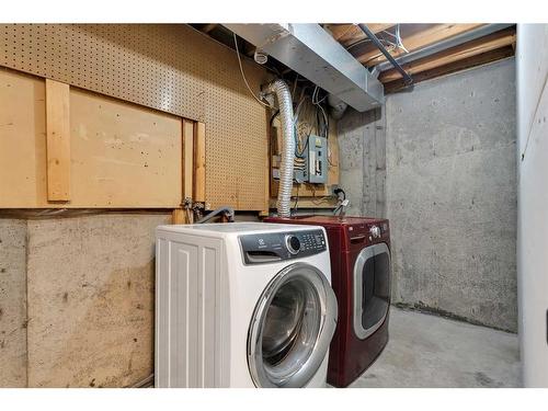 3869 Fonda Way Se, Calgary, AB - Indoor Photo Showing Laundry Room