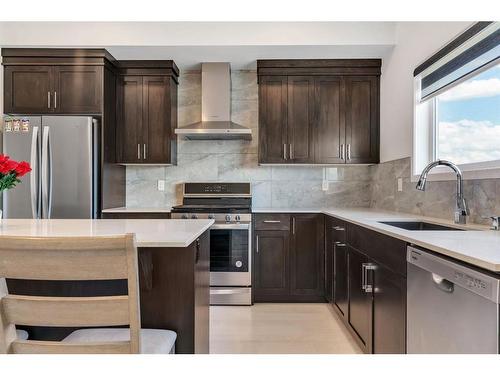 264 Corner Glen Crescent Ne, Calgary, AB - Indoor Photo Showing Kitchen With Upgraded Kitchen