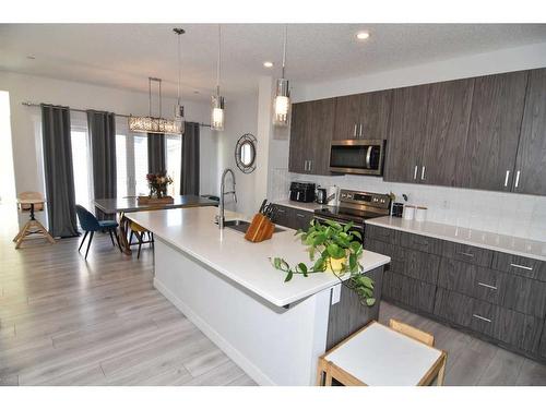 222 148 Avenue Nw, Calgary, AB - Indoor Photo Showing Kitchen With Upgraded Kitchen