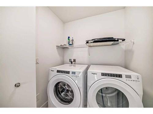 503-14225 1 Street Nw, Calgary, AB - Indoor Photo Showing Laundry Room