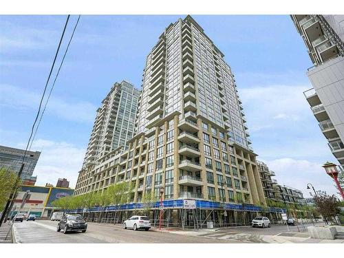252-222 Riverfront Avenue Sw, Calgary, AB - Outdoor With Balcony With Facade