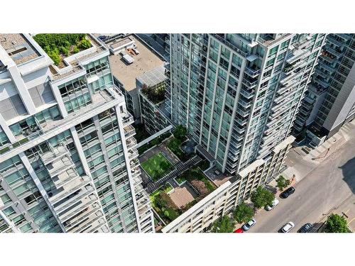 252-222 Riverfront Avenue Sw, Calgary, AB - Outdoor