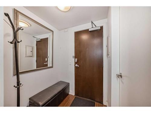 252-222 Riverfront Avenue Sw, Calgary, AB - Indoor Photo Showing Other Room