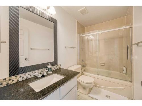 111 Hawkfield Crescent Nw, Calgary, AB - Indoor Photo Showing Bathroom