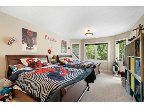 43 Cody Range Way, Rural Rocky View County, AB - Indoor Photo Showing Bedroom