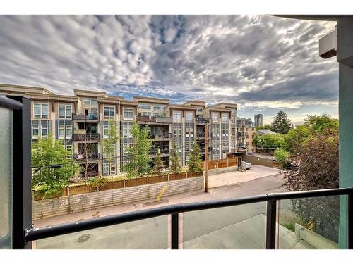 311-328 21 Avenue Sw, Calgary, AB - Outdoor With Balcony