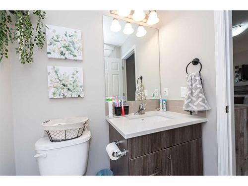 242 Cityscape Boulevard Ne, Calgary, AB - Indoor Photo Showing Bathroom