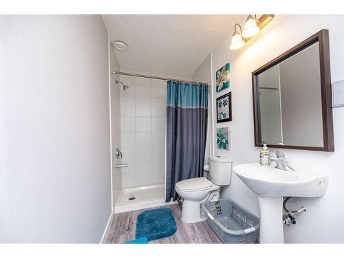 242 Cityscape Boulevard Ne, Calgary, AB - Indoor Photo Showing Bathroom