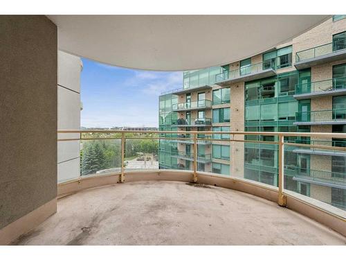 710-804 3 Avenue Sw, Calgary, AB - Outdoor With Balcony With Exterior