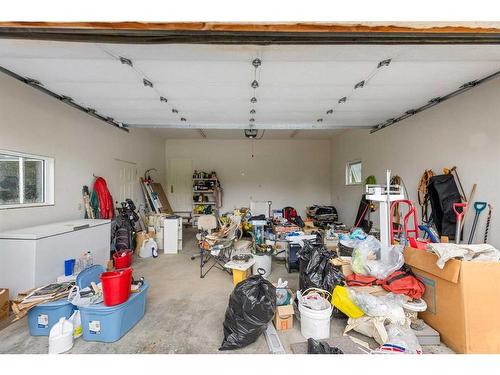 5609 60 Avenue, Olds, AB - Indoor Photo Showing Garage