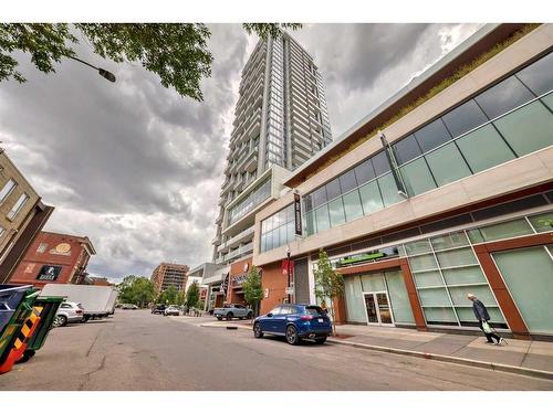 2506-930 16 Avenue Sw, Calgary, AB - Outdoor