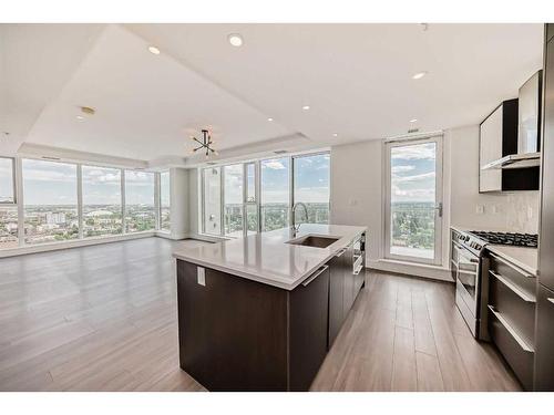 2506-930 16 Avenue Sw, Calgary, AB - Indoor Photo Showing Kitchen