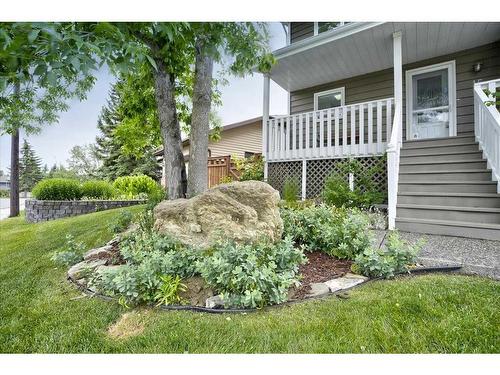 15 Strathaven Circle Sw, Calgary, AB - Outdoor With Deck Patio Veranda