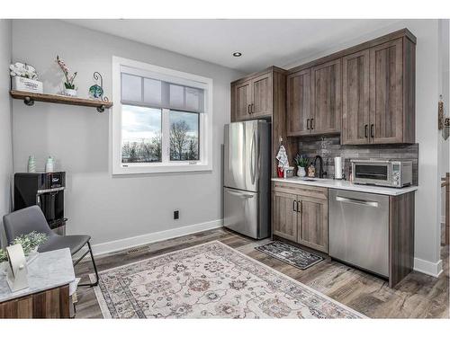 34131 Township Road 262, Rural Rocky View County, AB - Indoor Photo Showing Kitchen