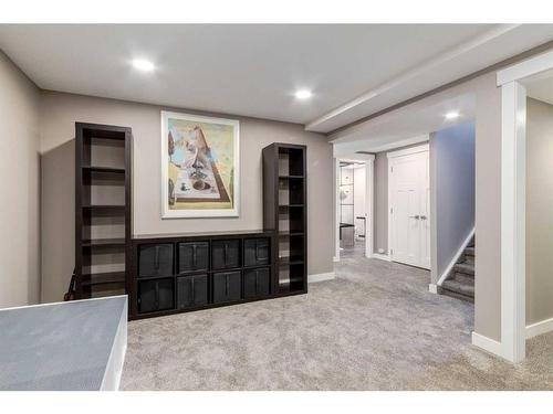 3423 Bowmanten Place Nw, Calgary, AB - Indoor
