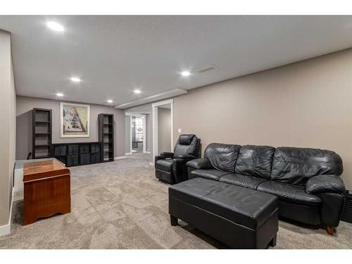 3423 Bowmanten Place Nw, Calgary, AB - Indoor