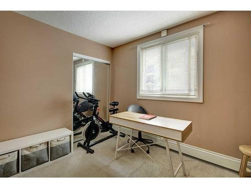 304-835 18 Avenue Sw, Calgary, AB - Indoor Photo Showing Office
