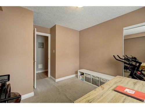 304-835 18 Avenue Sw, Calgary, AB - Indoor Photo Showing Other Room