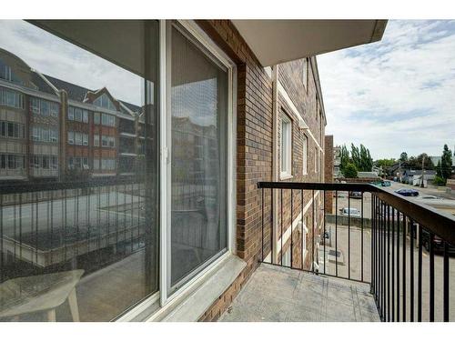 304-835 18 Avenue Sw, Calgary, AB - Outdoor With Balcony With Exterior
