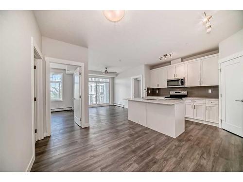 209-500 Auburn Meadows Common Se, Calgary, AB - Indoor Photo Showing Kitchen