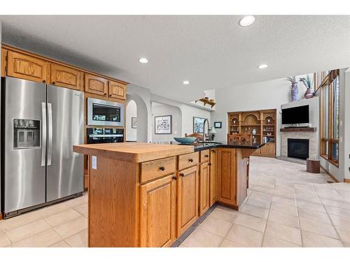 170 Valley Glen Heights Nw, Calgary, AB - Indoor Photo Showing Kitchen With Stainless Steel Kitchen