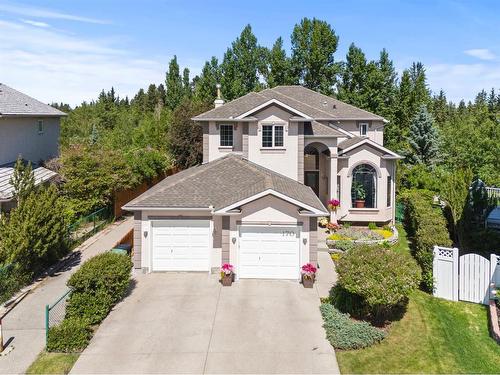 170 Valley Glen Heights Nw, Calgary, AB - Outdoor With Facade