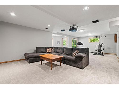 170 Valley Glen Heights Nw, Calgary, AB - Indoor