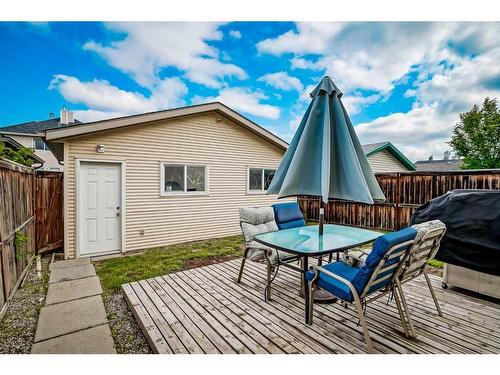 14 Cranberry Close Se, Calgary, AB - Outdoor With Deck Patio Veranda With Exterior