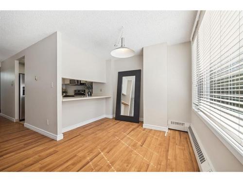 210-310 8 Street Sw, Calgary, AB - Indoor