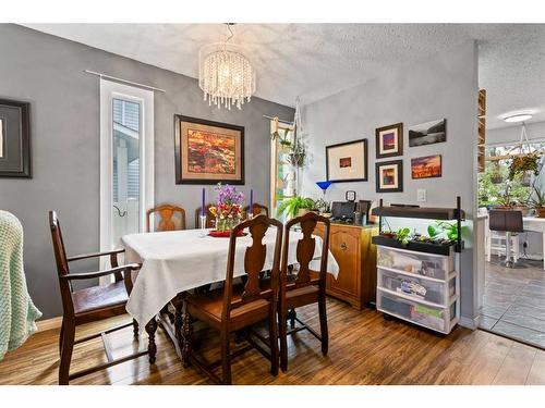 6659 Temple Drive Ne, Calgary, AB - Indoor Photo Showing Dining Room