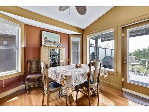 501 High Park Boulevard Nw, High River, AB - Indoor Photo Showing Dining Room