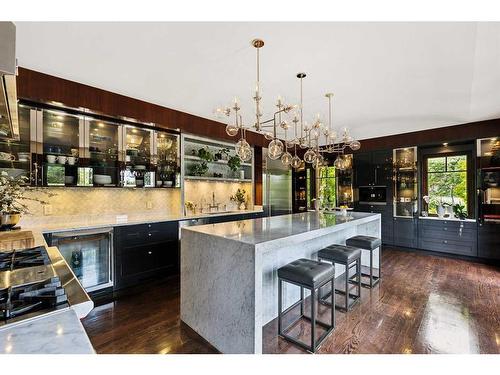 930 Prospect Avenue Sw, Calgary, AB - Indoor Photo Showing Kitchen With Upgraded Kitchen