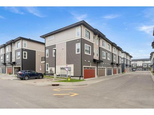 302-72 Cornerstone Manor Ne, Calgary, AB - Outdoor