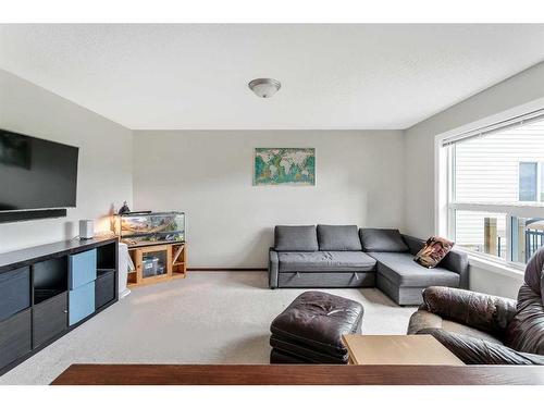 341 Citadel Meadow Bay Nw, Calgary, AB - Indoor Photo Showing Living Room