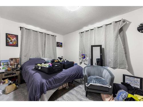 4729 48 Street, Olds, AB - Indoor Photo Showing Bedroom