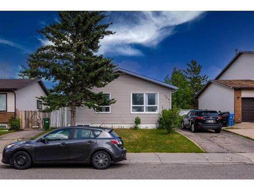 184 Whitaker Close Ne, Calgary, AB - Outdoor